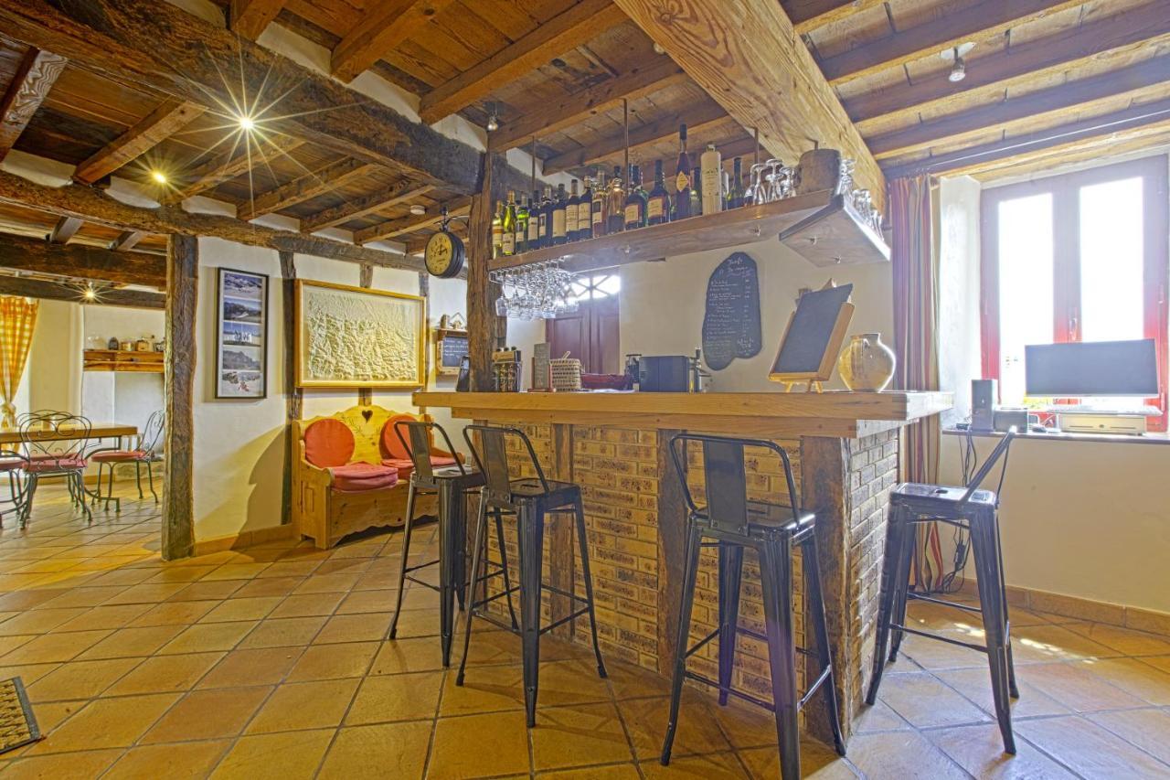 Hotel Les gerbes à Arras-en-Lavedan Extérieur photo