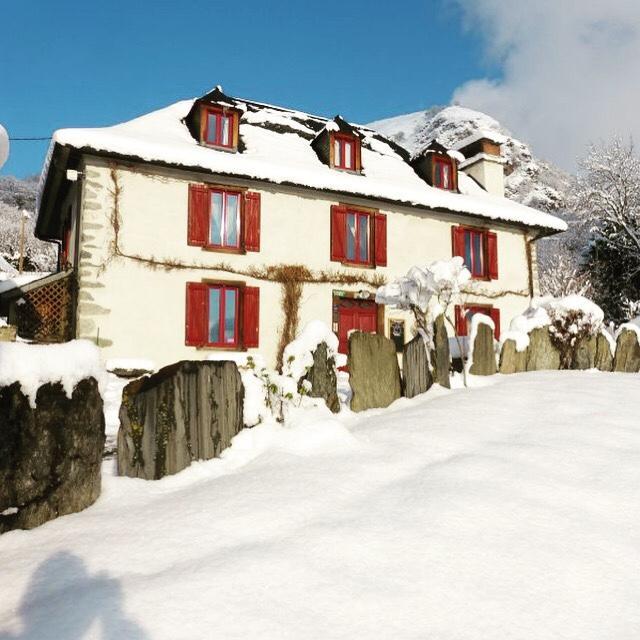 Hotel Les gerbes à Arras-en-Lavedan Extérieur photo